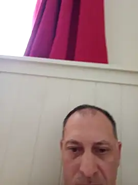 Snapshot of meateater1 chatting on 09-24-25, 10:40 meateater1 online show from 09-24-25, 10:40