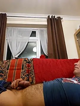 Snapshot of meateater1 chatting on 10-12-25, 05:17 meateater1 online show from 10-12-25, 05:17