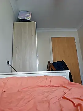 Snapshot of meateater1 chatting on 11-16-25, 11:05 meateater1 online show from 11-16-25, 11:05