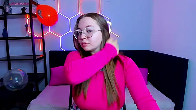 Emma adorablle online show from 09-28-25, 01:33