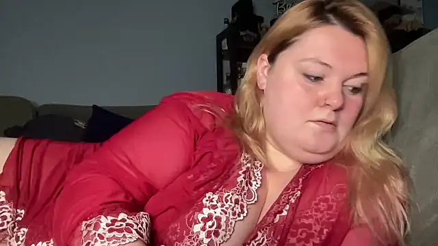 bbw olive peach online show from 01-07-25, 05:12