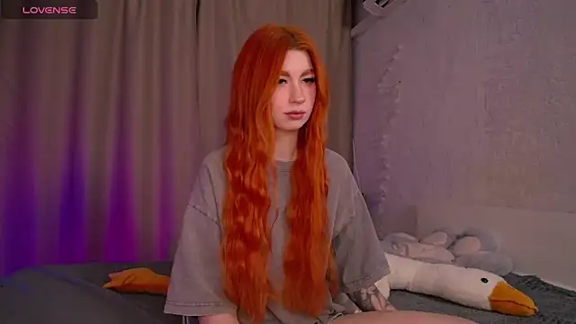 Evaa Moonn  online show from 12-16-24, 03:40