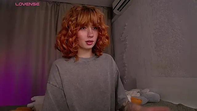 Evaa Moonn  online show from 11-04-25, 04:33