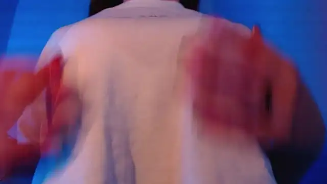 Snapshot of AnnaliOlsenX chatting on 01-04-25, 01:53 AnnaliOlsenX online show from 01-04-25, 01:53