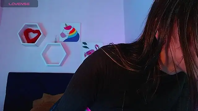 Snapshot of AnnaliOlsenX chatting on 01-07-25, 04:27 AnnaliOlsenX online show from 01-07-25, 04:27