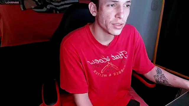 Snapshot of deividcloud36 chatting on 01-14-26, 07:52 deividcloud36 online show from 01-14-26, 07:52