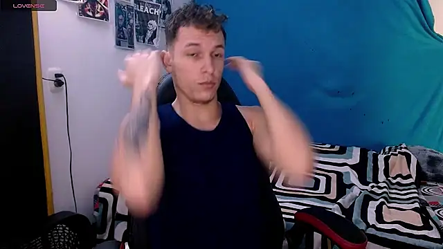 Snapshot of deividcloud36 chatting on 02-14-26, 12:35 deividcloud36 online show from 02-14-26, 12:35