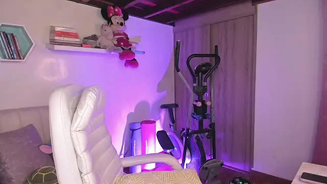 Nataliia 09 online show from 11-27-25, 07:27