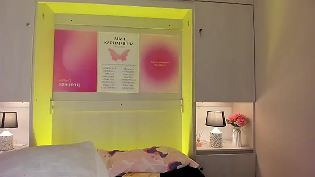 tamaraa smiith online show from 02-09-26, 07:51