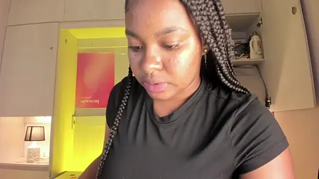tamaraa smiith online show from 06-02-26, 07:38