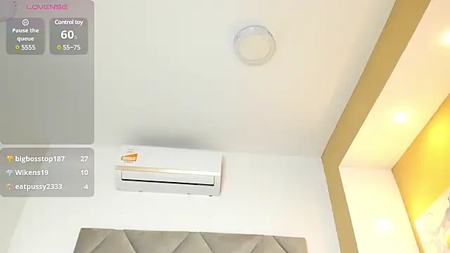 Adelehottman online show from 02-19-25, 08:41