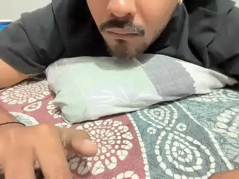   bigdaddy69 online show from 04-11-26, 06:51