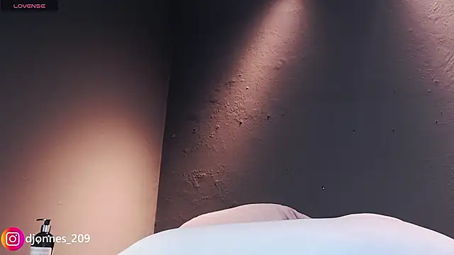 DilanJonnes  online show from 03-15-26, 01:06