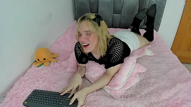  Little angel69 online show from 02-28-25, 04:53