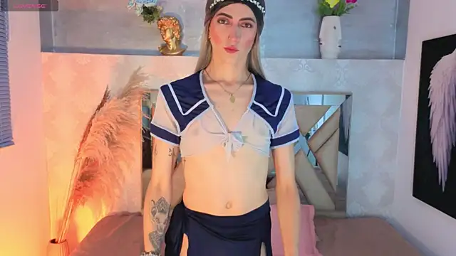 Snapshot of dominic_thailor chatting on 06-17-26, 03:35 dominic thailor online show from 06-17-26, 03:35