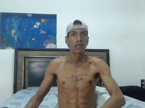 Snapshot of AlbertBigCock chatting on 02-08-26, 05:33 AlbertBigCock online show from 02-08-26, 05:33