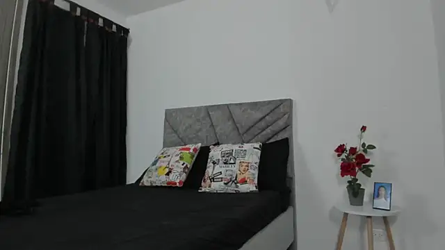 brittanypalmer2023 online show from 11-07-25, 02:17