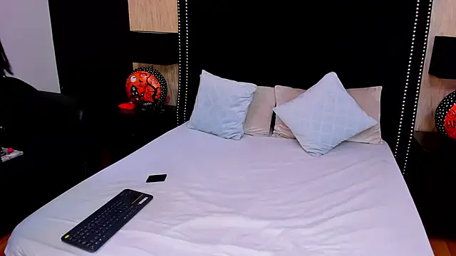 AshleeyPrincess online show from 10-29-25, 11:56