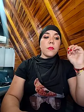 Snapshot of AmbarBurhan chatting on 09-11-25, 06:19 AmbarBurhan online show from 09-11-25, 06:19