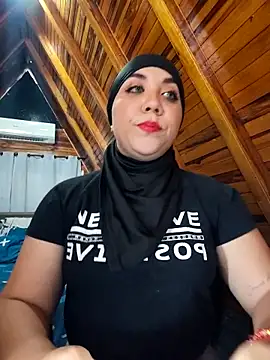 Snapshot of AmbarBurhan chatting on 09-16-25, 06:31 AmbarBurhan online show from 09-16-25, 06:31