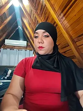 Snapshot of AmbarBurhan chatting on 12-20-25, 04:14 AmbarBurhan online show from 12-20-25, 04:14