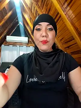 Snapshot of AmbarBurhan chatting on 01-14-26, 03:50 AmbarBurhan online show from 01-14-26, 03:50