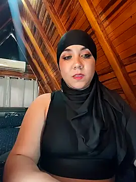 Snapshot of AmbarBurhan chatting on 02-20-26, 04:07 AmbarBurhan online show from 02-20-26, 04:07