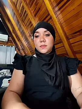 Snapshot of AmbarBurhan chatting on 02-21-26, 04:08 AmbarBurhan online show from 02-21-26, 04:08