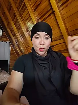 Snapshot of AmbarBurhan chatting on 07-16-26, 05:52 AmbarBurhan online show from 07-16-26, 05:52