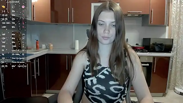  BondiXUrban  online show from 03-21-26, 04:43