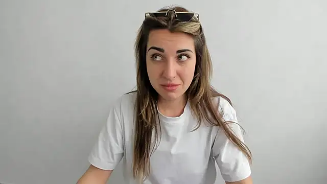 Summmmersky online show from 03-14-25, 02:19