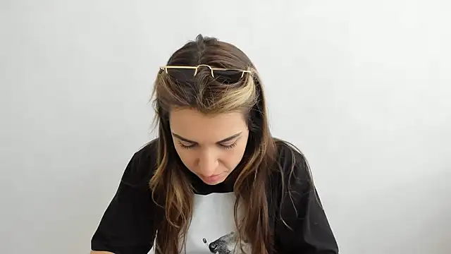 Summmmersky online show from 03-22-25, 08:51