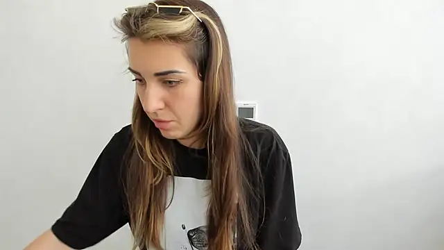 Summmmersky online show from 03-22-25, 11:53