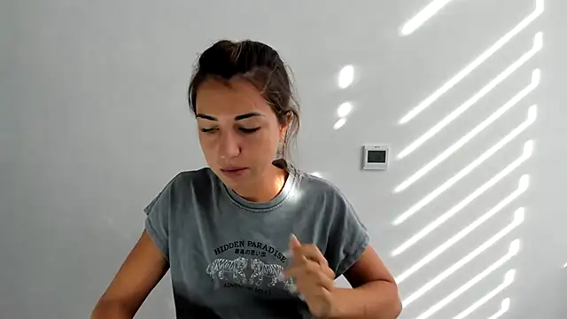 Summmmersky online show from 09-18-25, 06:48