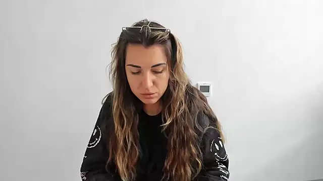 Summmmersky online show from 10-20-25, 09:43