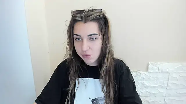 Summmmersky online show from 11-22-25, 02:16