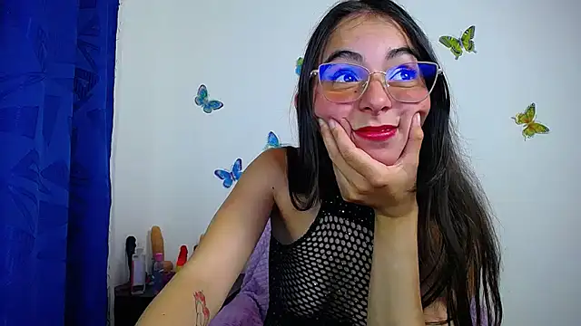 hot girl01 hanna online show from 03-18-25, 10:37