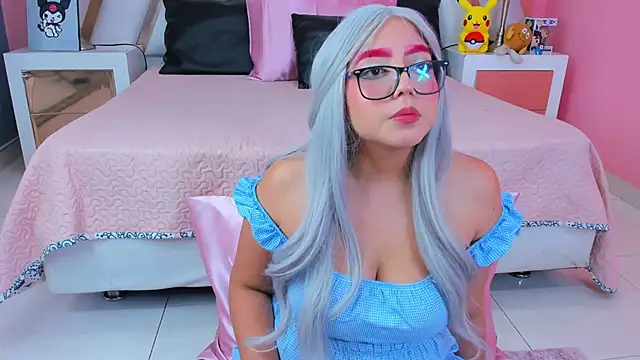 Snapshot of AnngelaSkye chatting on 01-24-25, 10:00 AnngelaSkye online show from 01-24-25, 10:00