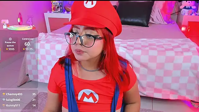 Snapshot of AnngelaSkye chatting on 02-20-25, 10:37 AnngelaSkye online show from 02-20-25, 10:37