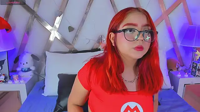 Snapshot of AnngelaSkye chatting on 03-02-25, 04:07 AnngelaSkye online show from 03-02-25, 04:07