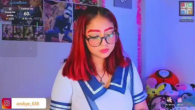 AnngelaSkye online show from 12-22-25, 02:03