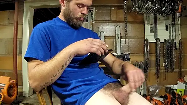 Bigoleslong98765 online show from 11-09-25, 06:23