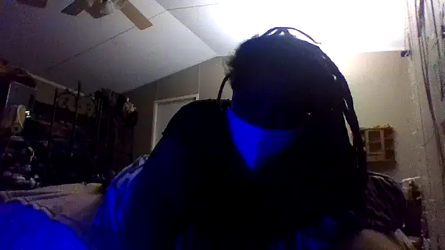 Snapshot of EbonyFetishQueen chatting on 09-10-25, 06:24 EbonyFetishQueen online show from 09-10-25, 06:24