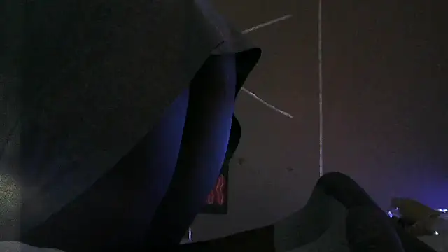 Snapshot of EbonyFetishQueen chatting on 11-03-25, 04:30 EbonyFetishQueen online show from 11-03-25, 04:30