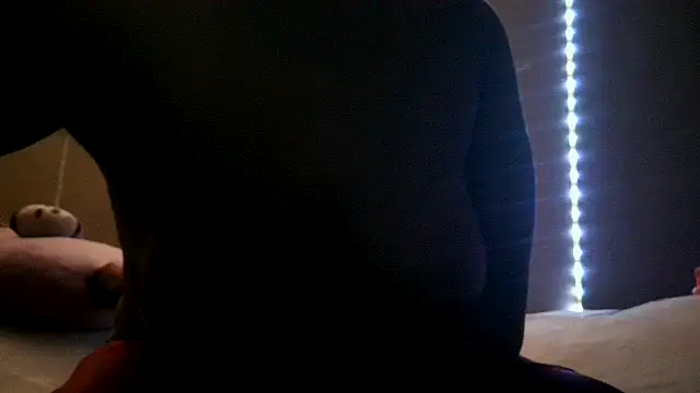 Snapshot of EbonyFetishQueen chatting on 11-23-25, 01:55 EbonyFetishQueen online show from 11-23-25, 01:55