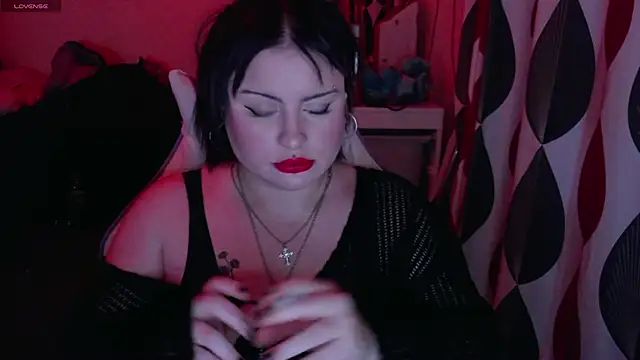 Snapshot of submissiveslut1996 chatting on 01-27-25, 10:06 submissiveslut1996 online show from 01-27-25, 10:06