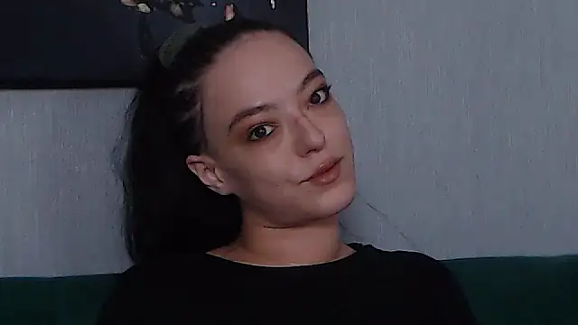 Snapshot of IzabelllNoir chatting on 02-22-25, 09:56 IzabelllNoir online show from 02-22-25, 09:56