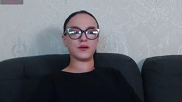 Snapshot of IzabelllNoir chatting on 03-05-25, 12:44 IzabelllNoir online show from 03-05-25, 12:44