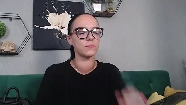 Snapshot of IzabelllNoir chatting on 10-09-25, 09:07 IzabelllNoir online show from 10-09-25, 09:07