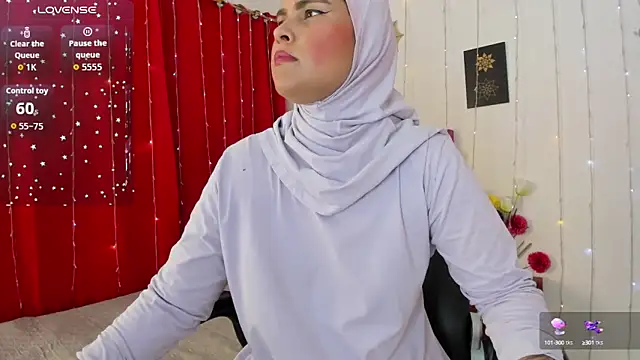 AishaAmin  online show from 10-07-25, 12:13